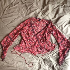 wrap around top with brown lace trim, look at that pattern!!!! to die for